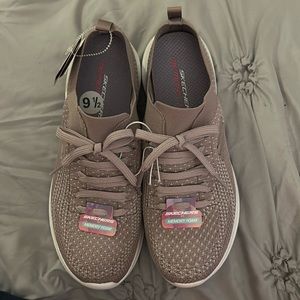 SKETCHERS Memory Foam Women’s 9.5